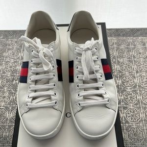 Gucci White Sneakers with Red and Blue Stripes